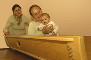 KarolaKindMutter32.jpg