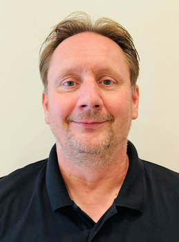 Portrait Frank Schriever