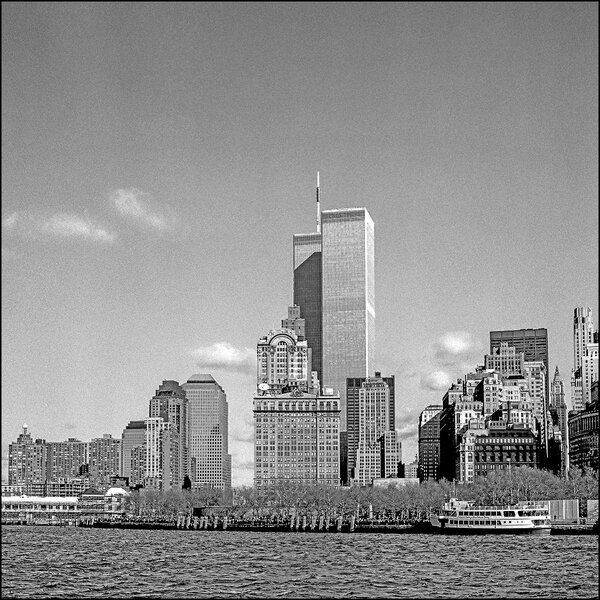 25 44 115 NewYork 1999 17